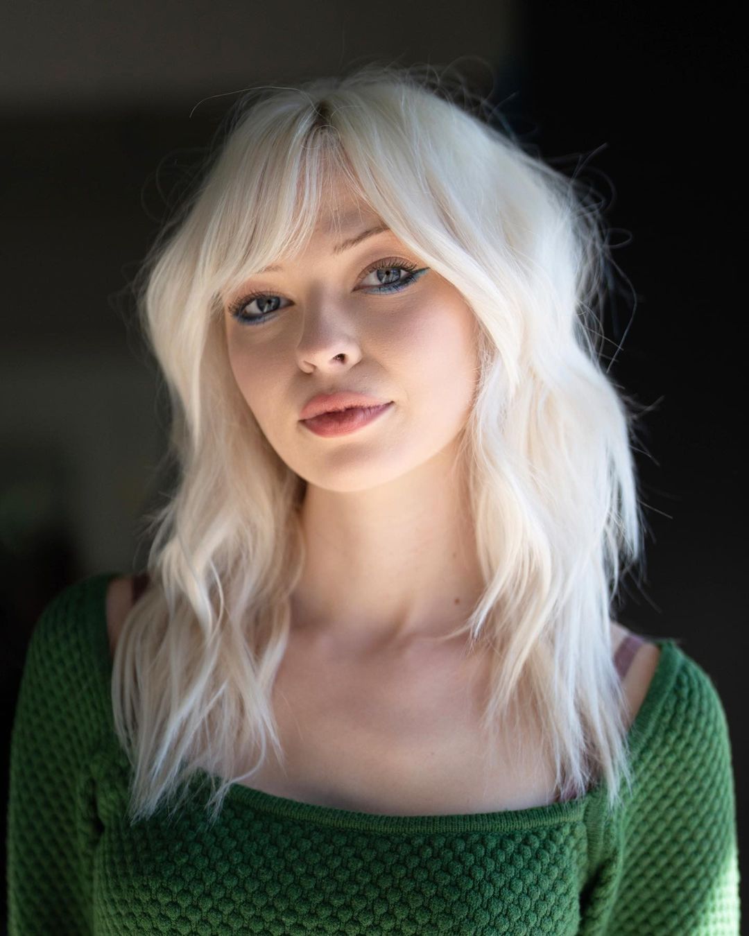 Soft Side Bangs with Off-Center Parting